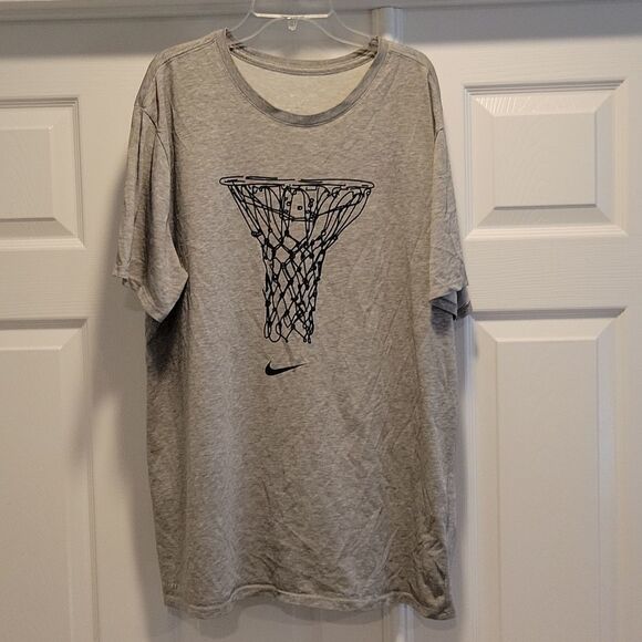 Nike Other - NIKE Basketball Net Tee